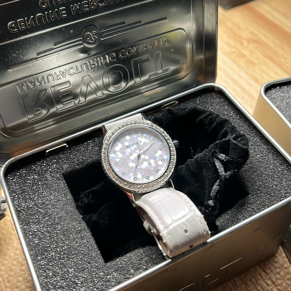 2 Revolt Women’s watches